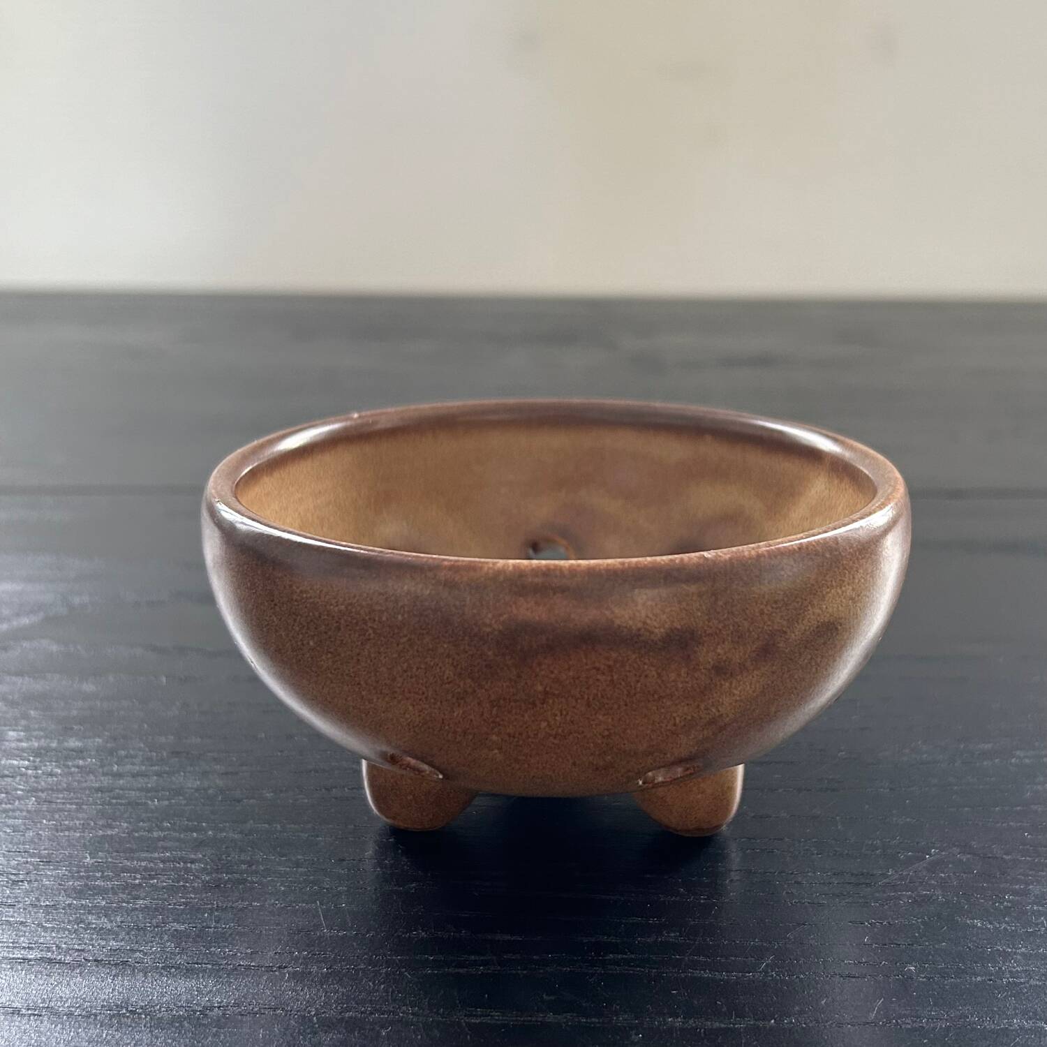 Small tripod drainer