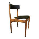Scandinavian chair from the 1960s in solid rosewood.