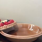 Pie dish with lid