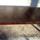 Table cuir et bois origine du perou