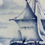 Marine decorative dish of the 30s by Saint-Amand