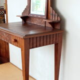 Art-deco hairdresser