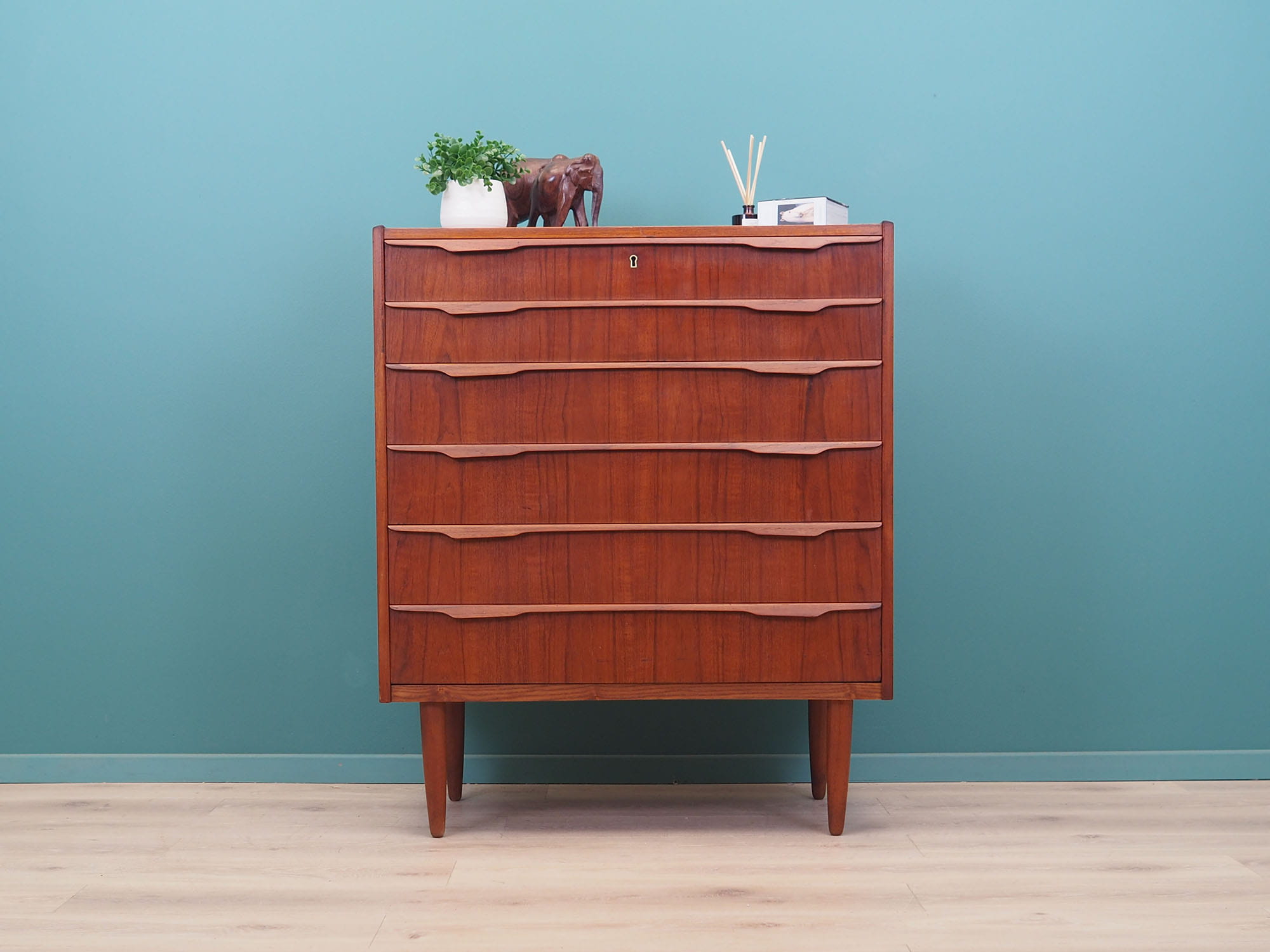 Teak chest of drawers danish design vintage