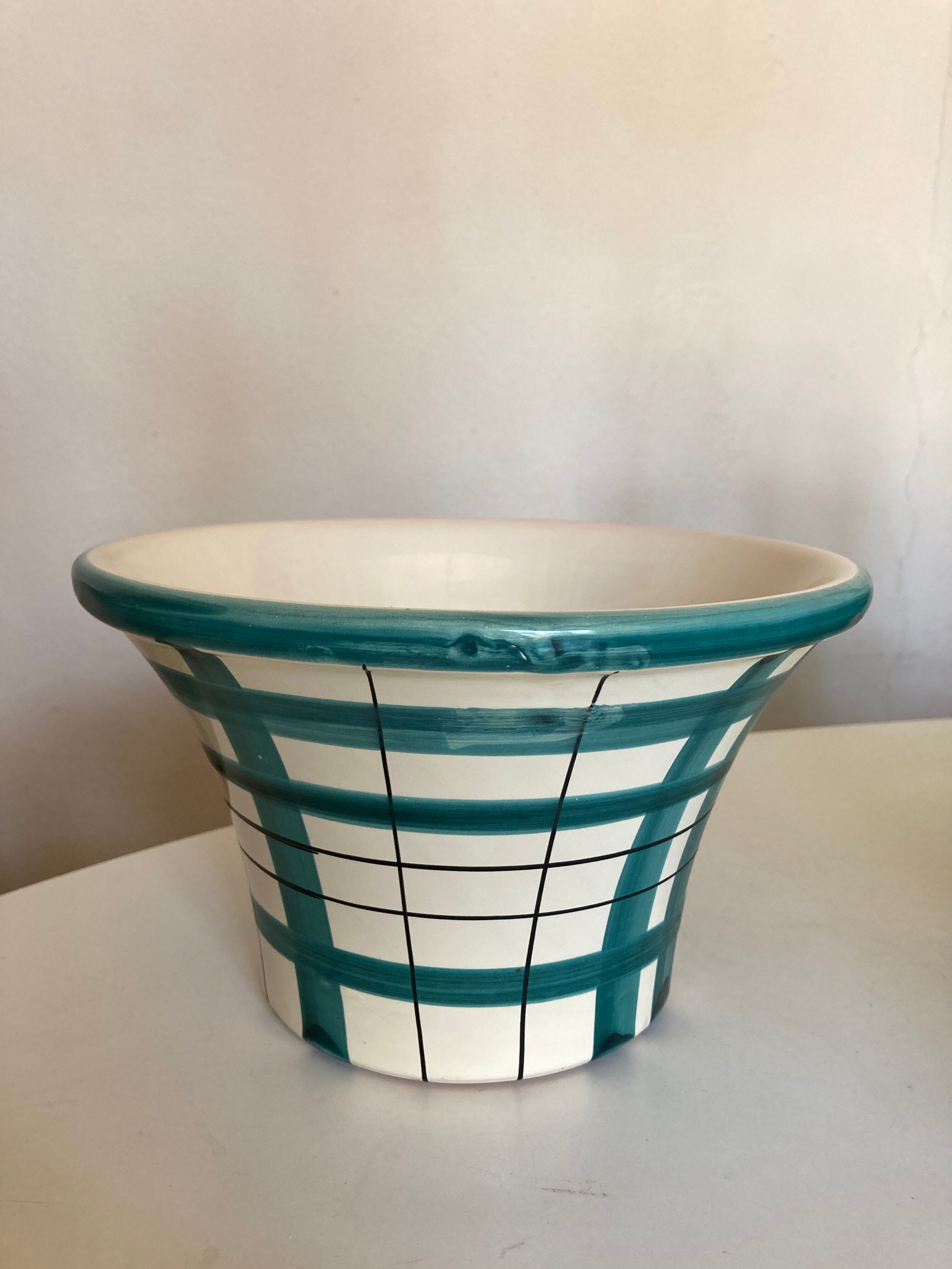 Produit Pop up Beau Bazar Cache pot en terre vernissée, travail italien 1970