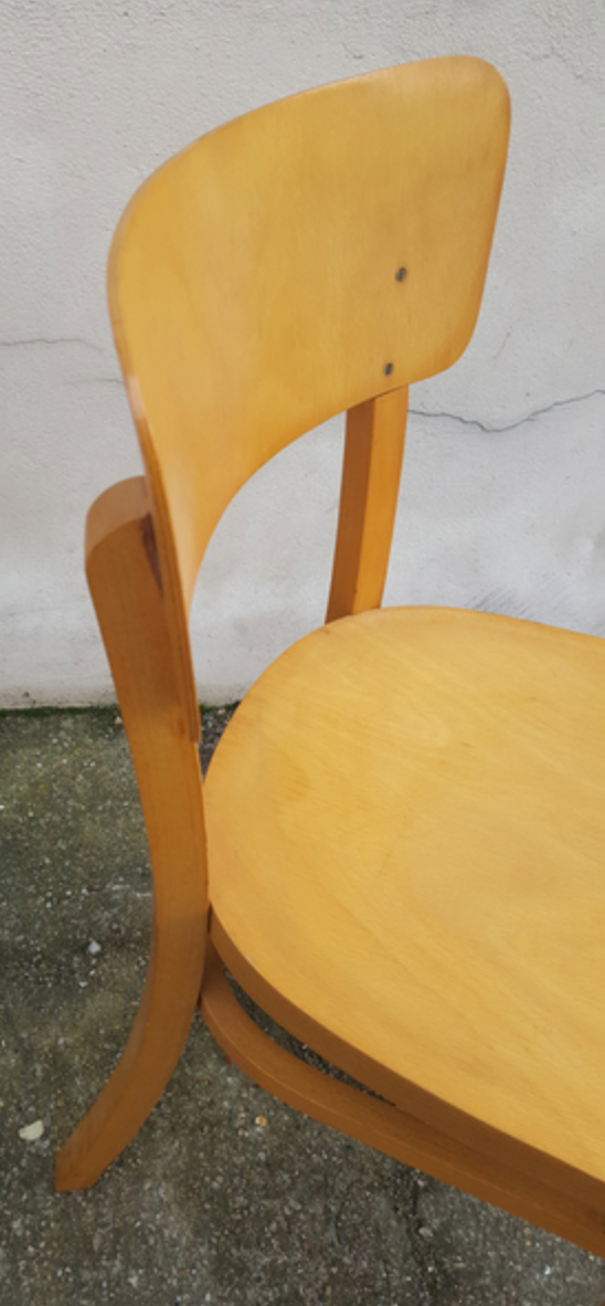 Chaise de bistrot Thonet vintage