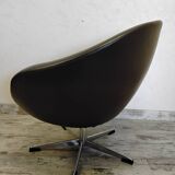 70s style swivel armchair