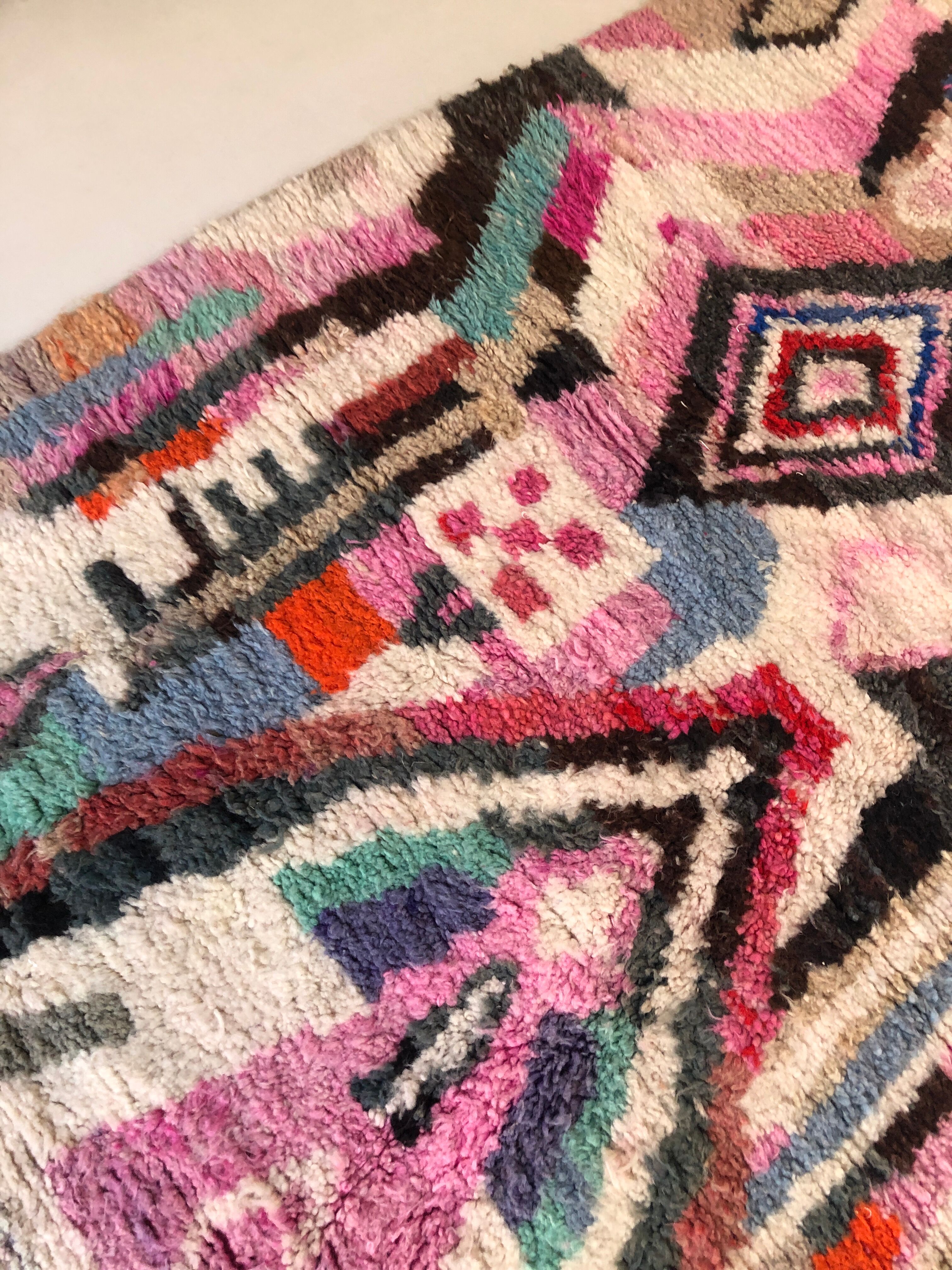 Moroccan Berber carpet Boujaad 2,41x1.53m