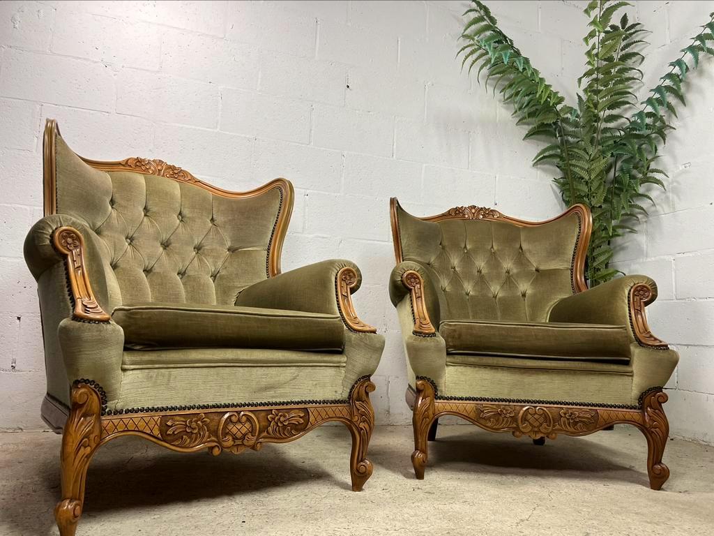 Set of 2 vintage armchairs