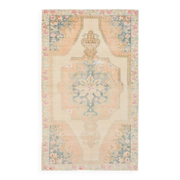 Cream & Green Oriental Persian Rug, 135x221Cm
