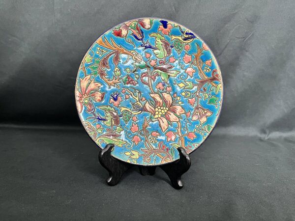 Longwy, petite assiette émaux décor floral xixème