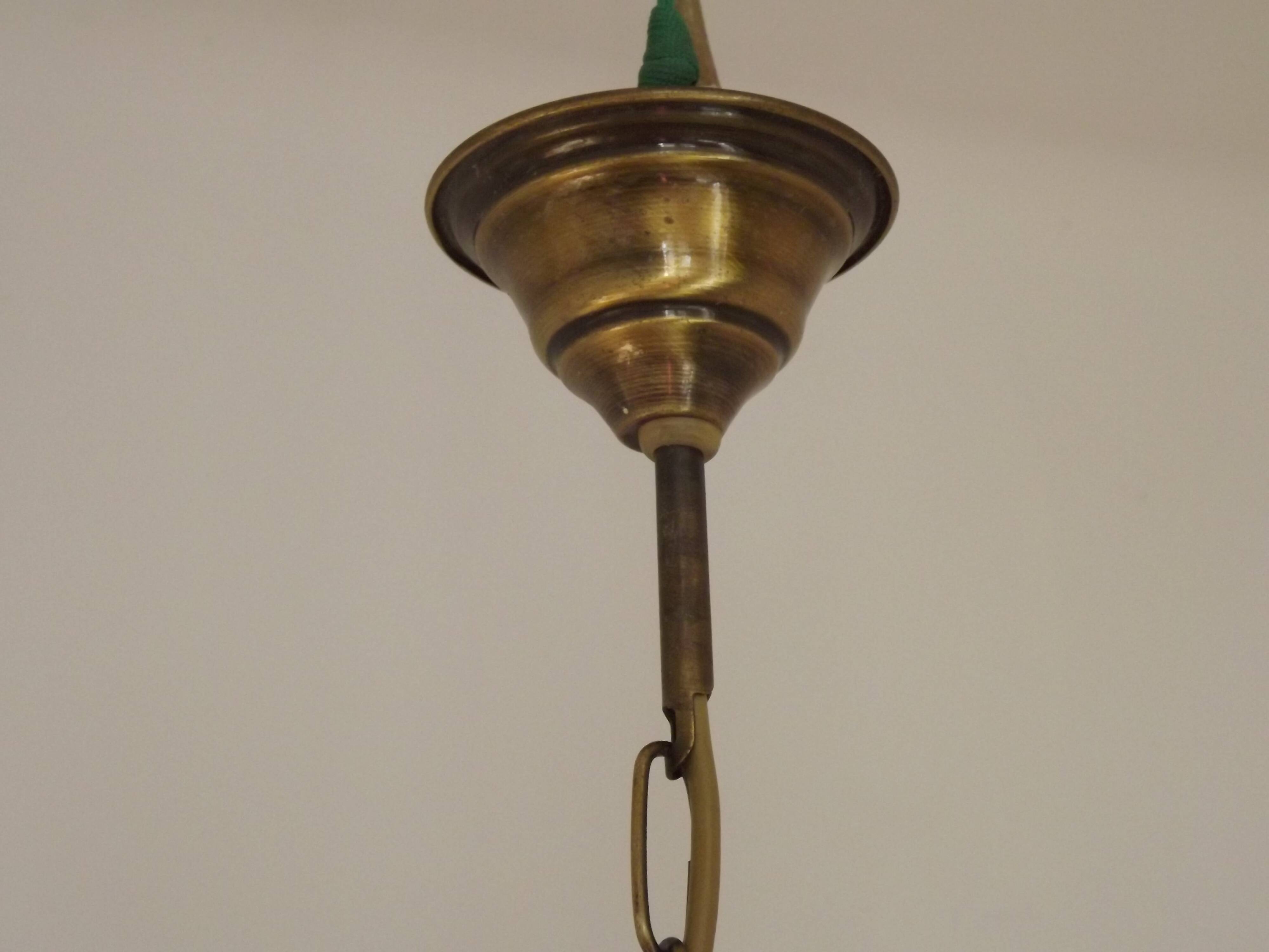 Vintage 5-light chandelier in metal with a bronze effect and flower-shaped lampshades, France.