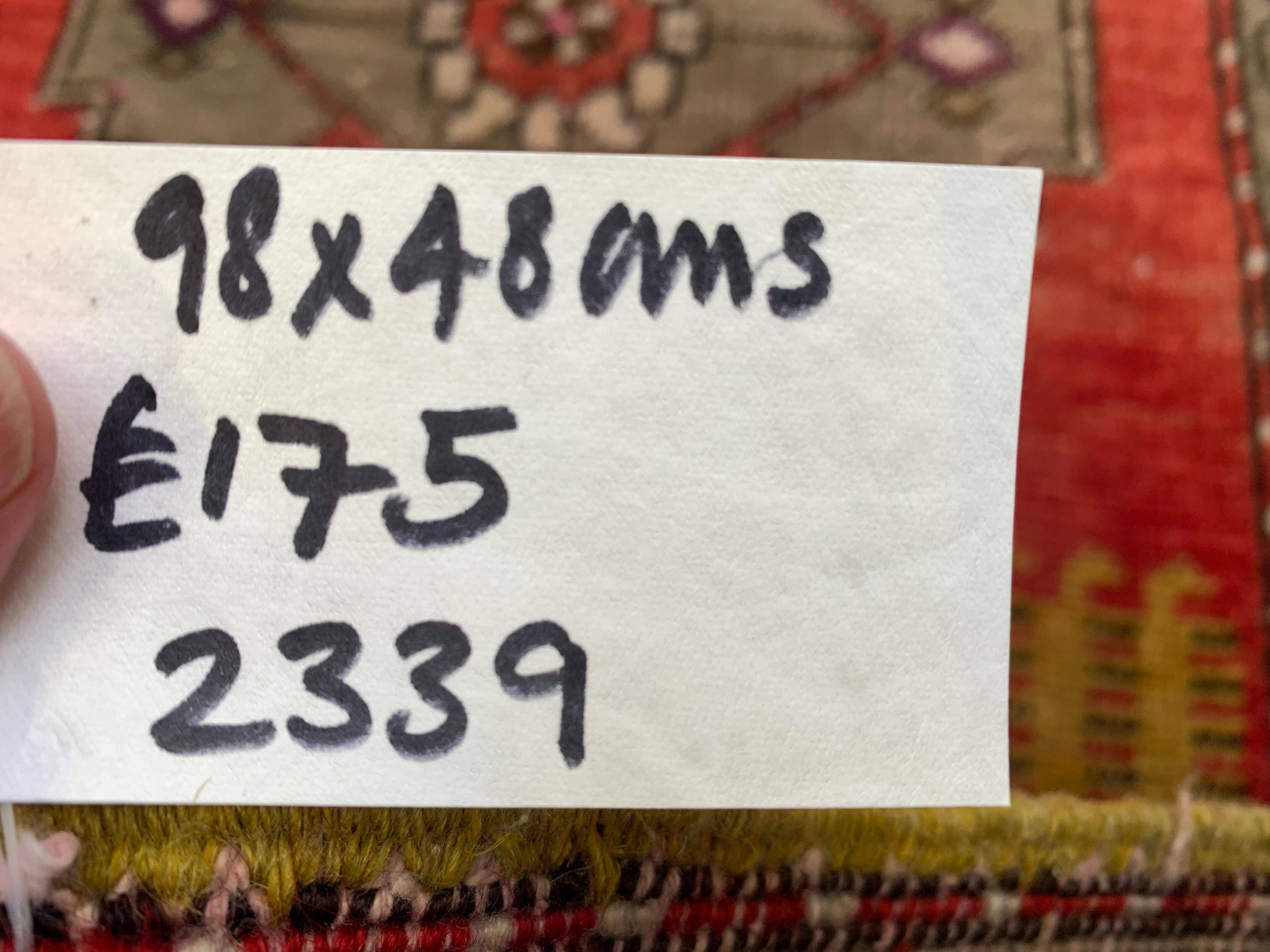 Small vintage turkish rug 98x48 cm, short runner, tribal, shabby, mini carpet