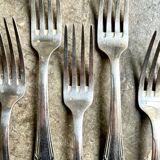 6 silver-plated forks
