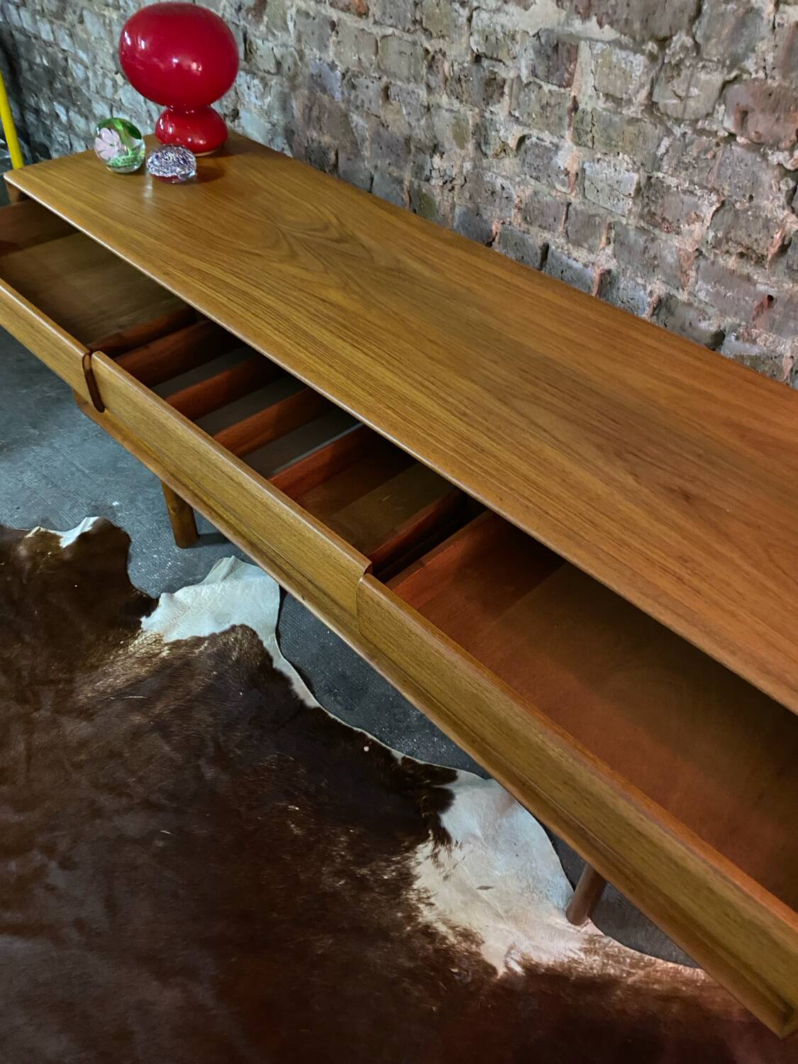 Scandinavian enfilade