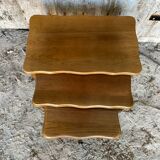 Set of 3 Vintage Nesting Tables with Turned Wooden Legs #D592