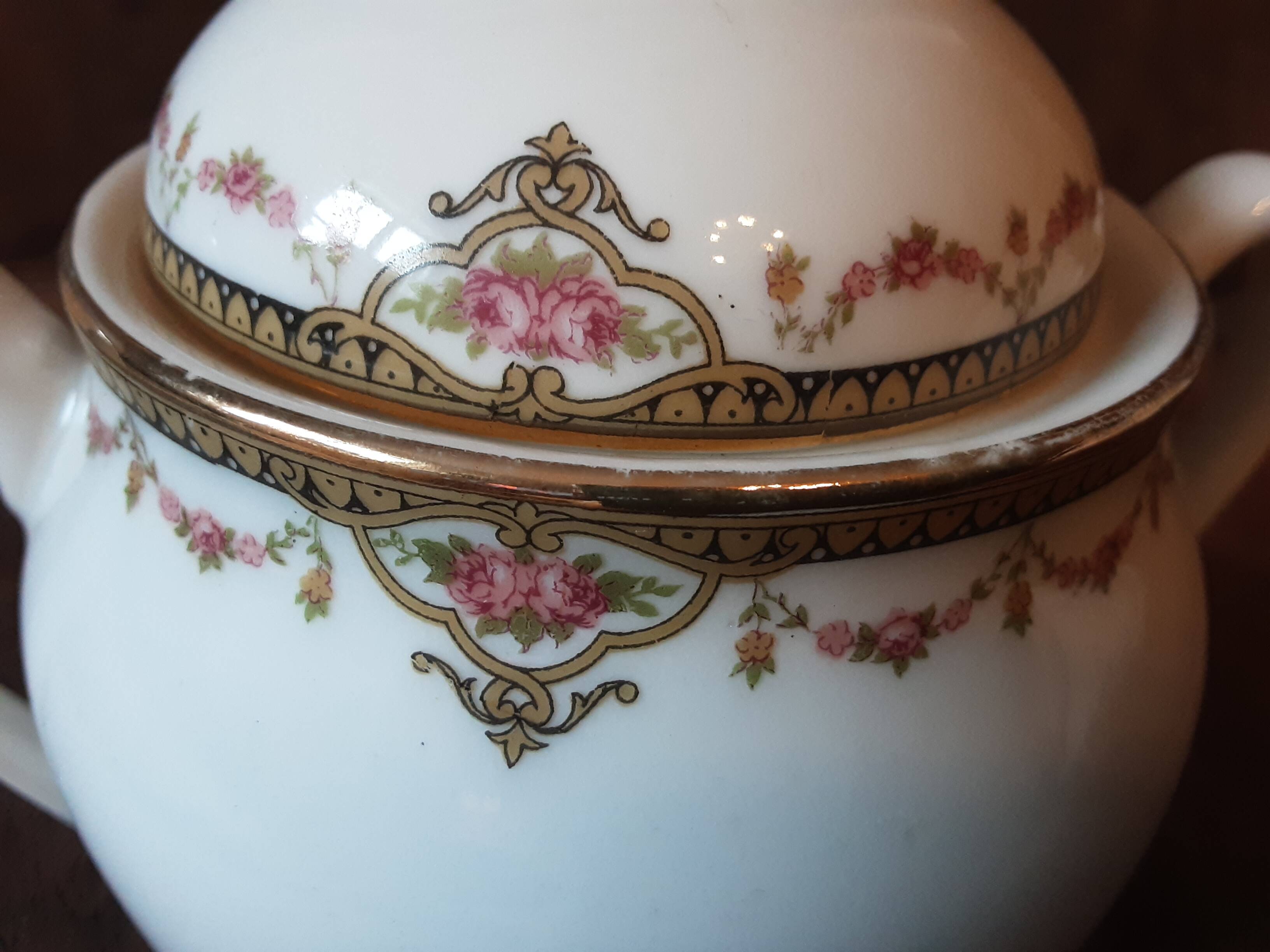 Sugar bowl SC D. Limoges