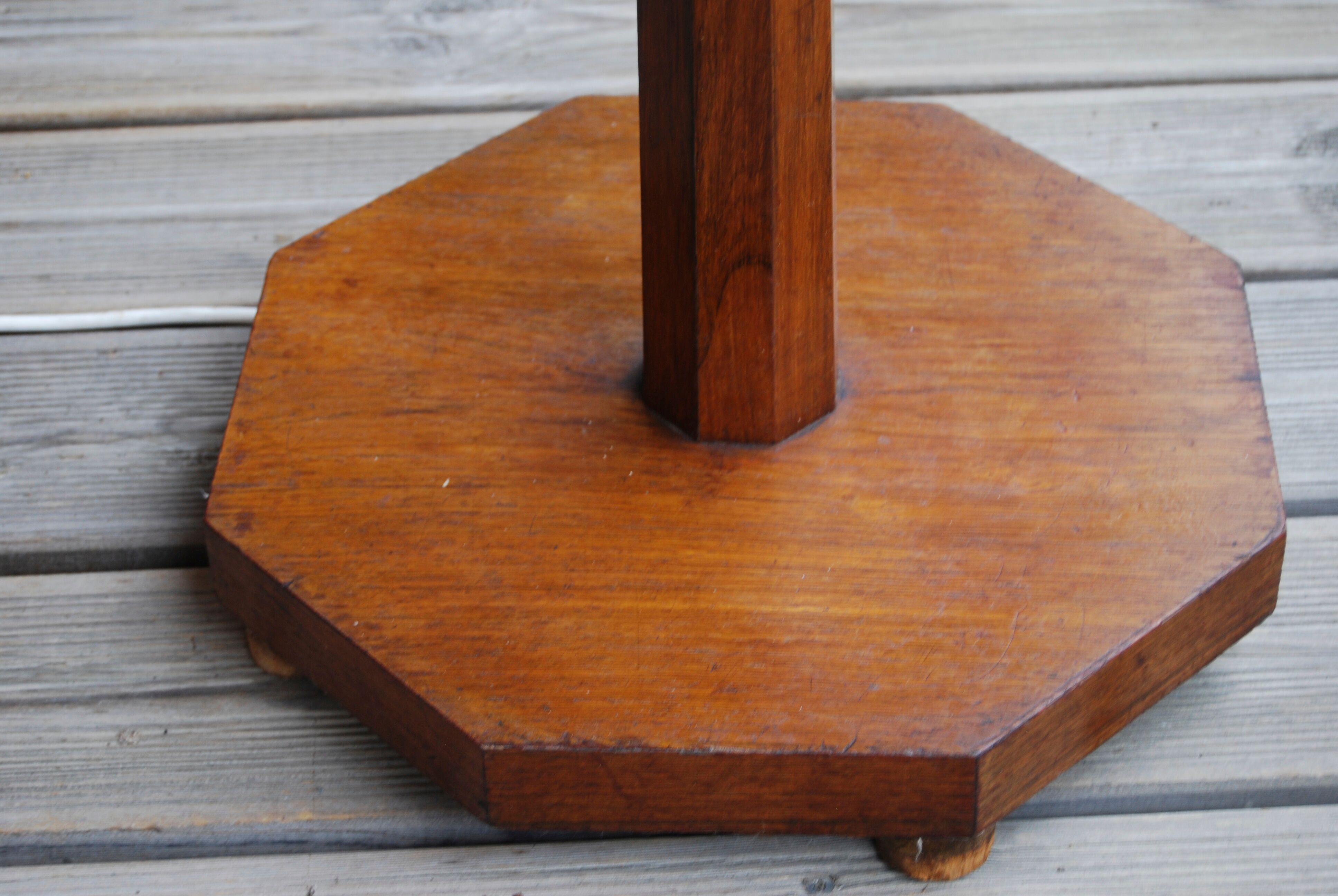 Art Deco floor lamp with shelf
