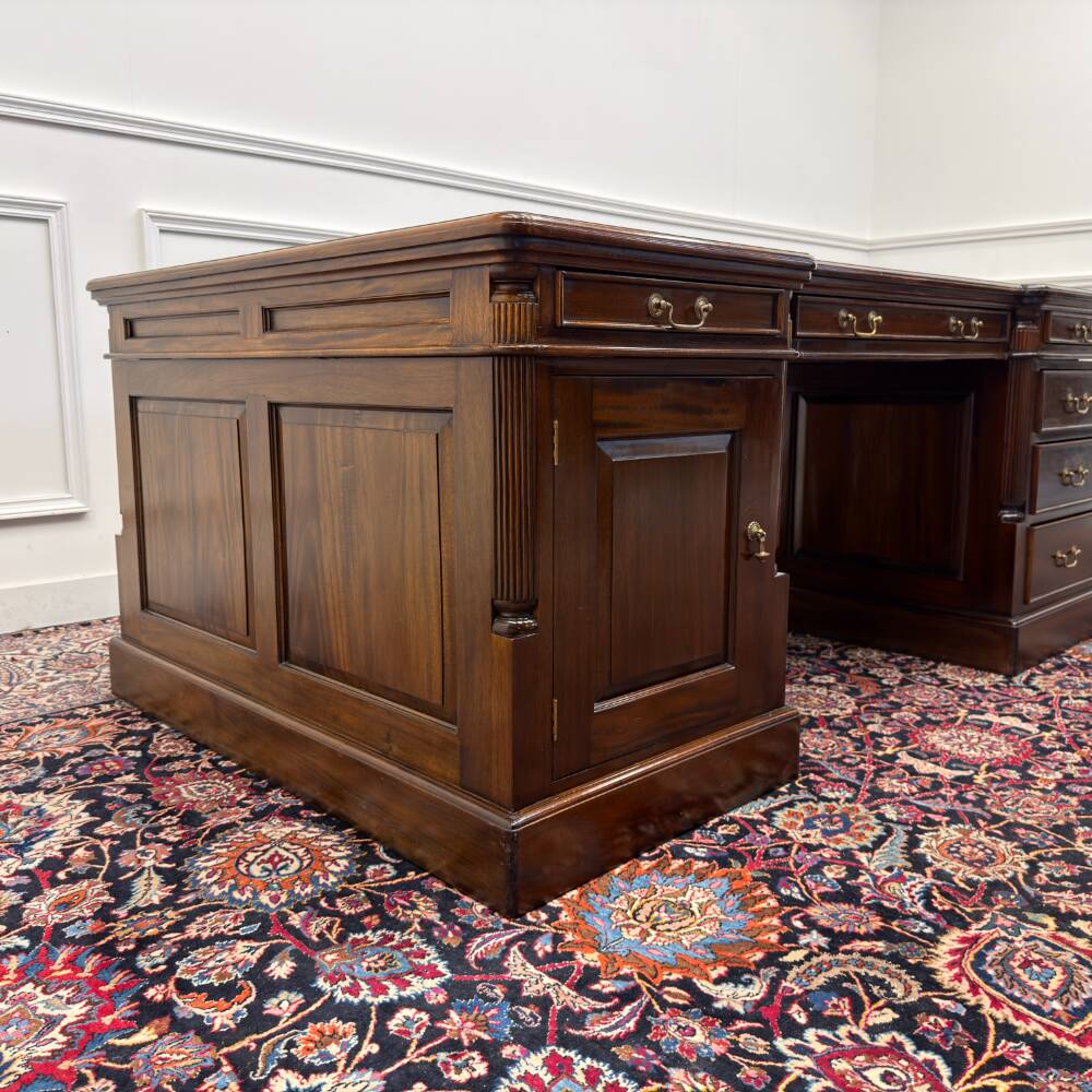 Large classic English Chesterfield partner desk