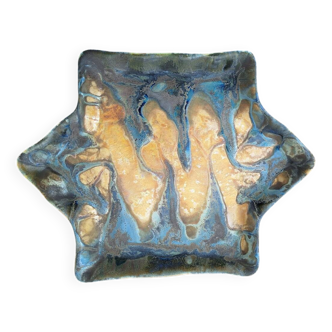 Ceramic tray