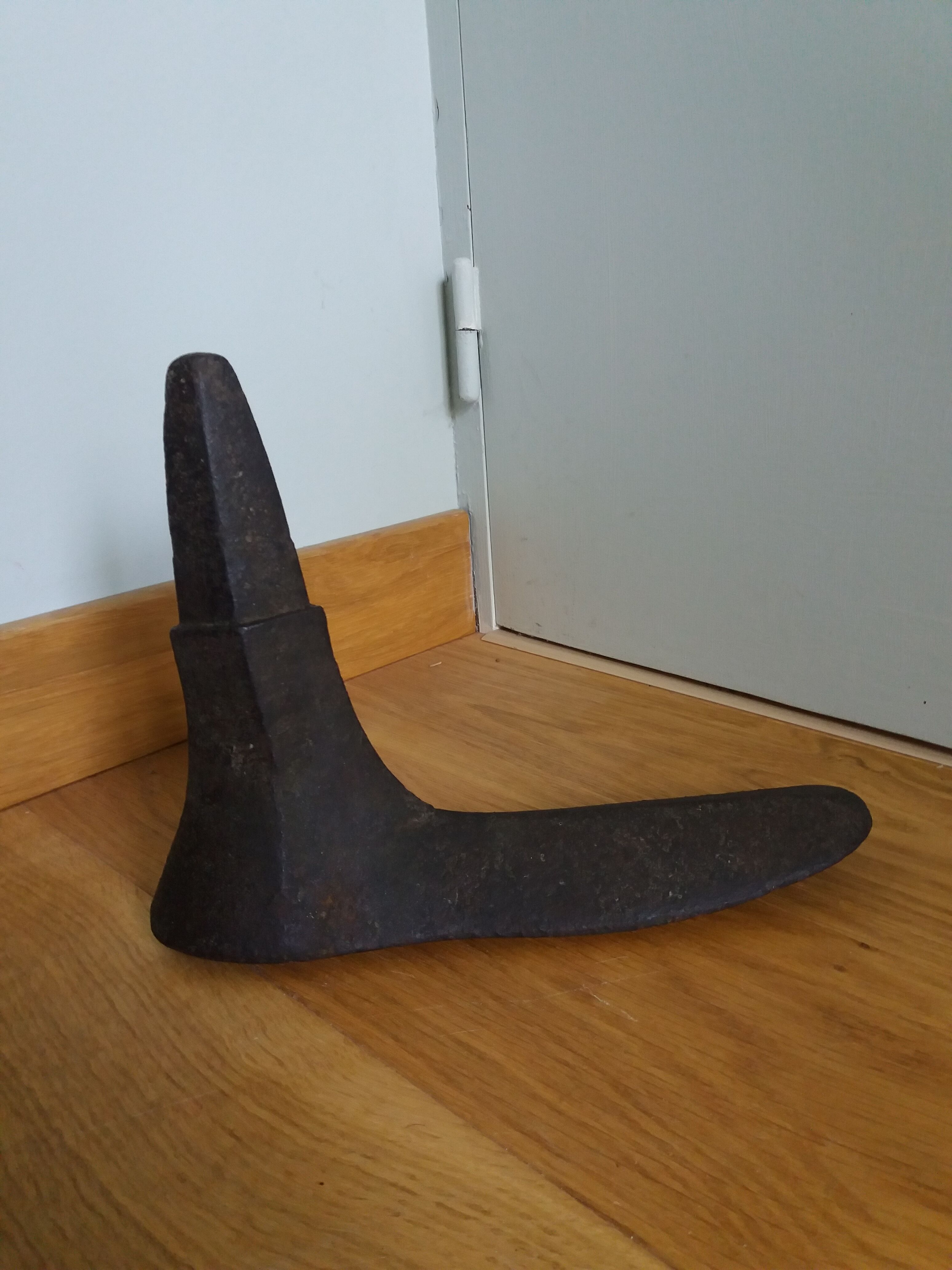 Shoe tree shoemaker paperweight