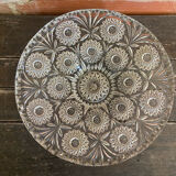 Cut glass fruit bowl with carved star decoration.