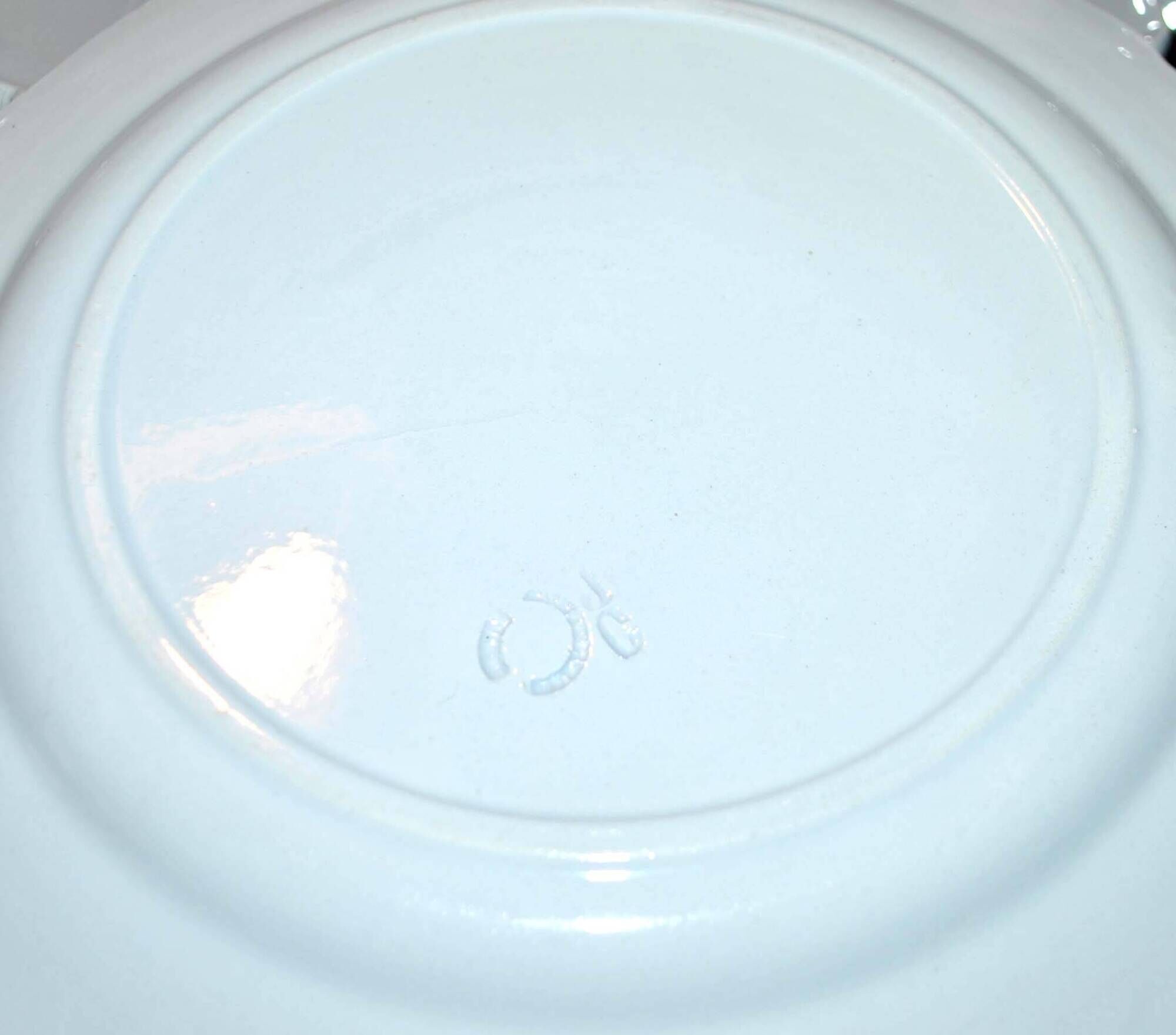 MONTEREAU Set of 12 old scalloped flat plates Pastel blue opaque earthenware 1820-30
