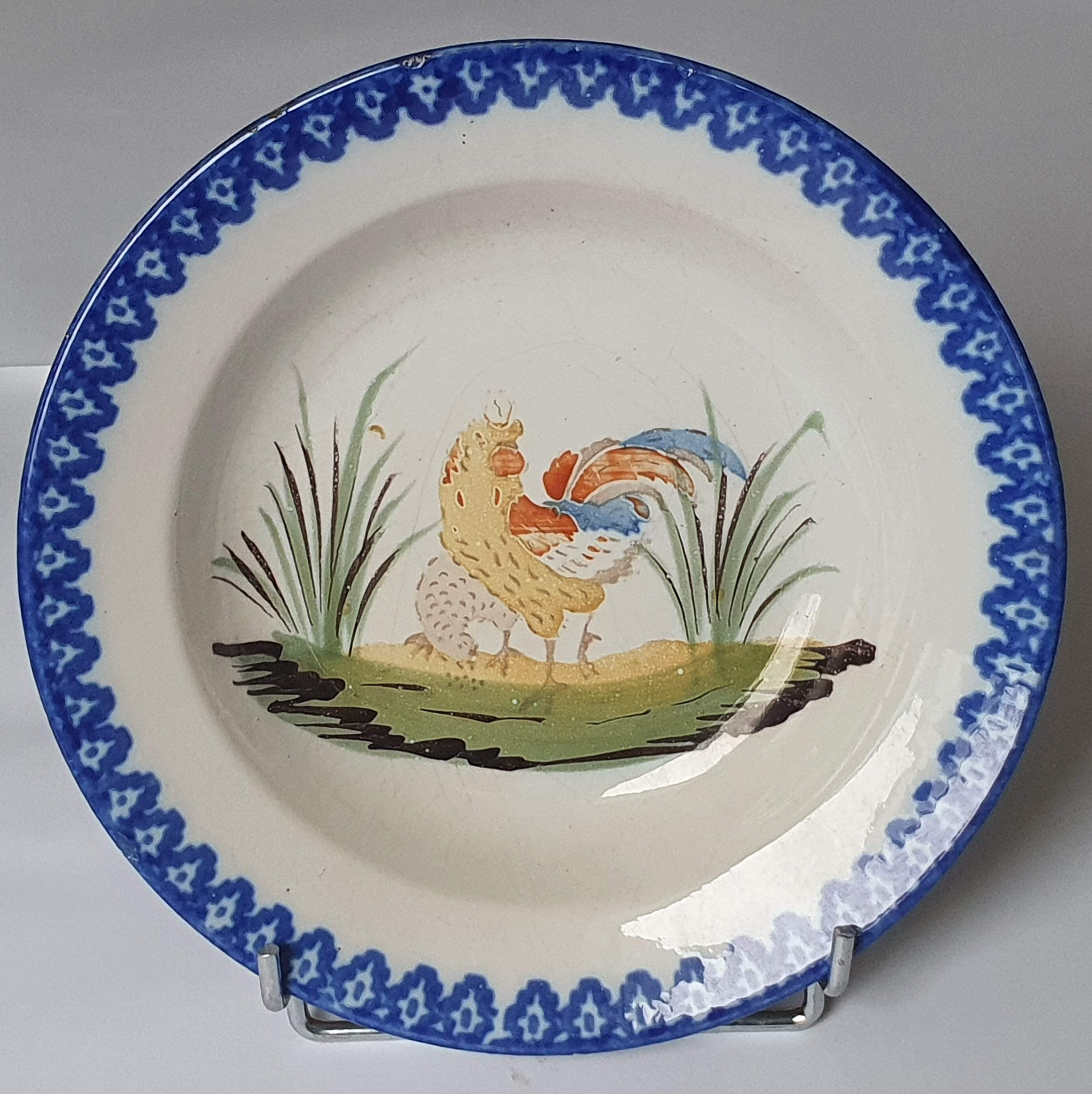 Rooster plate and basket of the Charolles factory