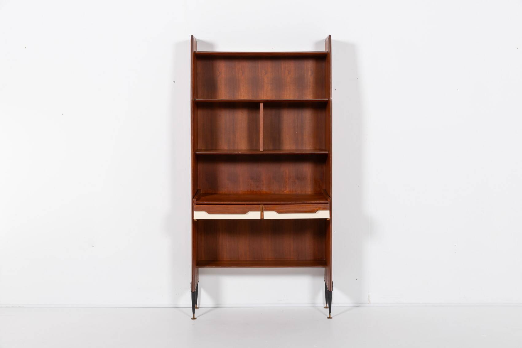 Bibliothèque-bureau italien du milieu du siècle