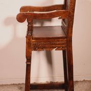 Chaise d'Enfant Haute époque En Chêne Du 17 ° Siècle