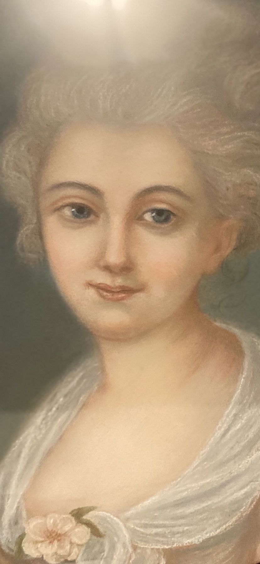 Old painting, portrait of a young girl