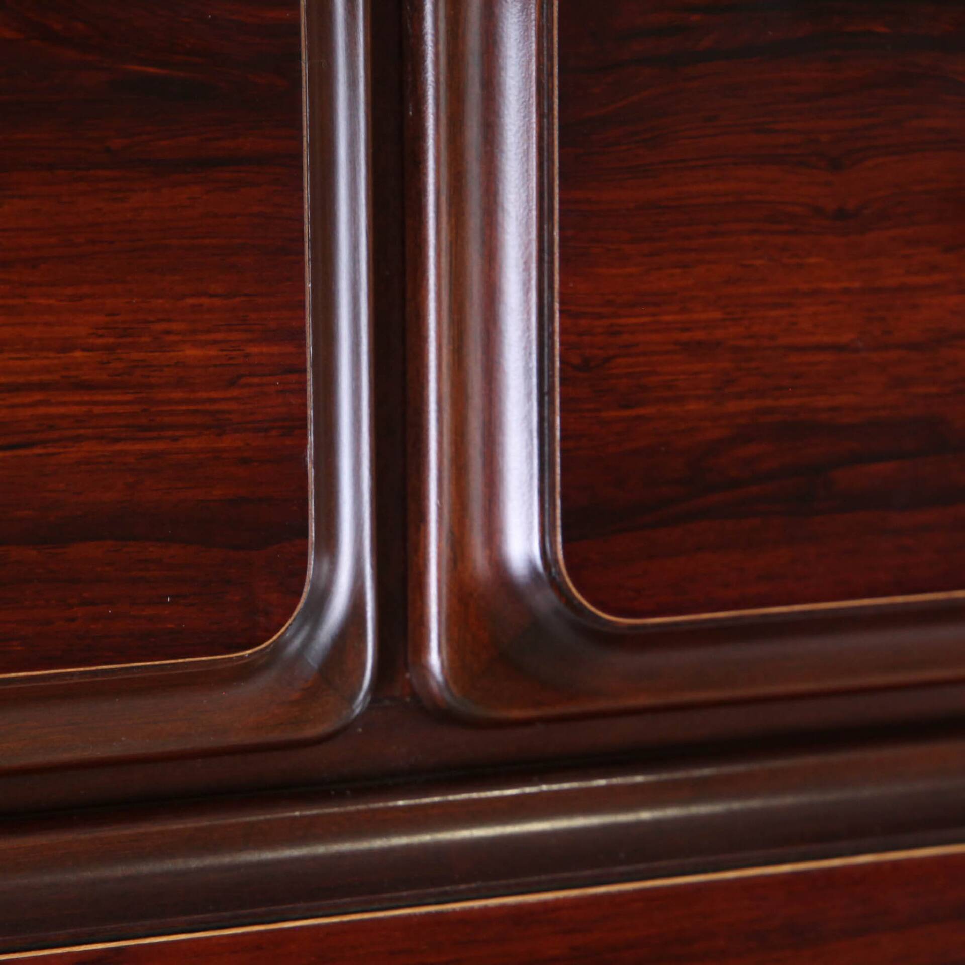 Japanese high commode