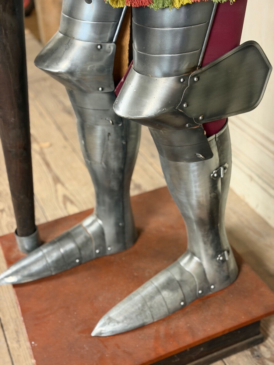 Renaissance-style armour, Spain, around 1880.