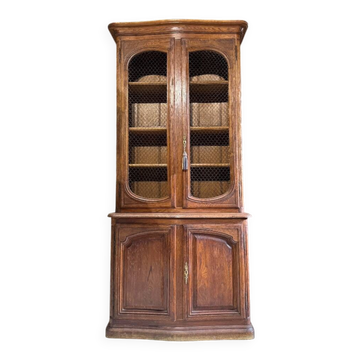 Two-body oak buffet in Louis XIV style from the 19th century.