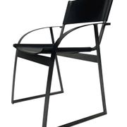 Chaise vintage en cuir et acier noir des années 1970