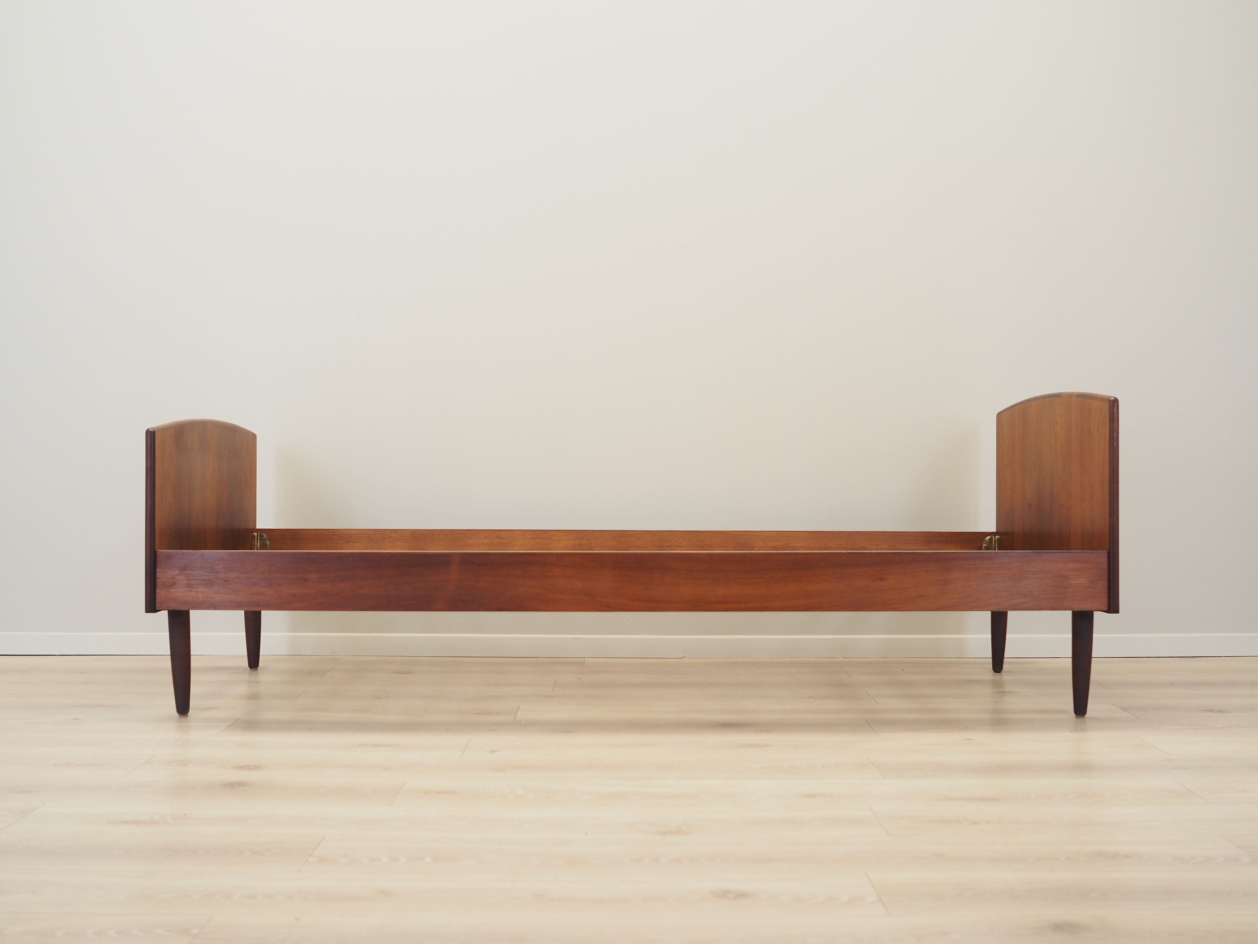 Rosewood bed, Danish design, 1970s, production: Denmark