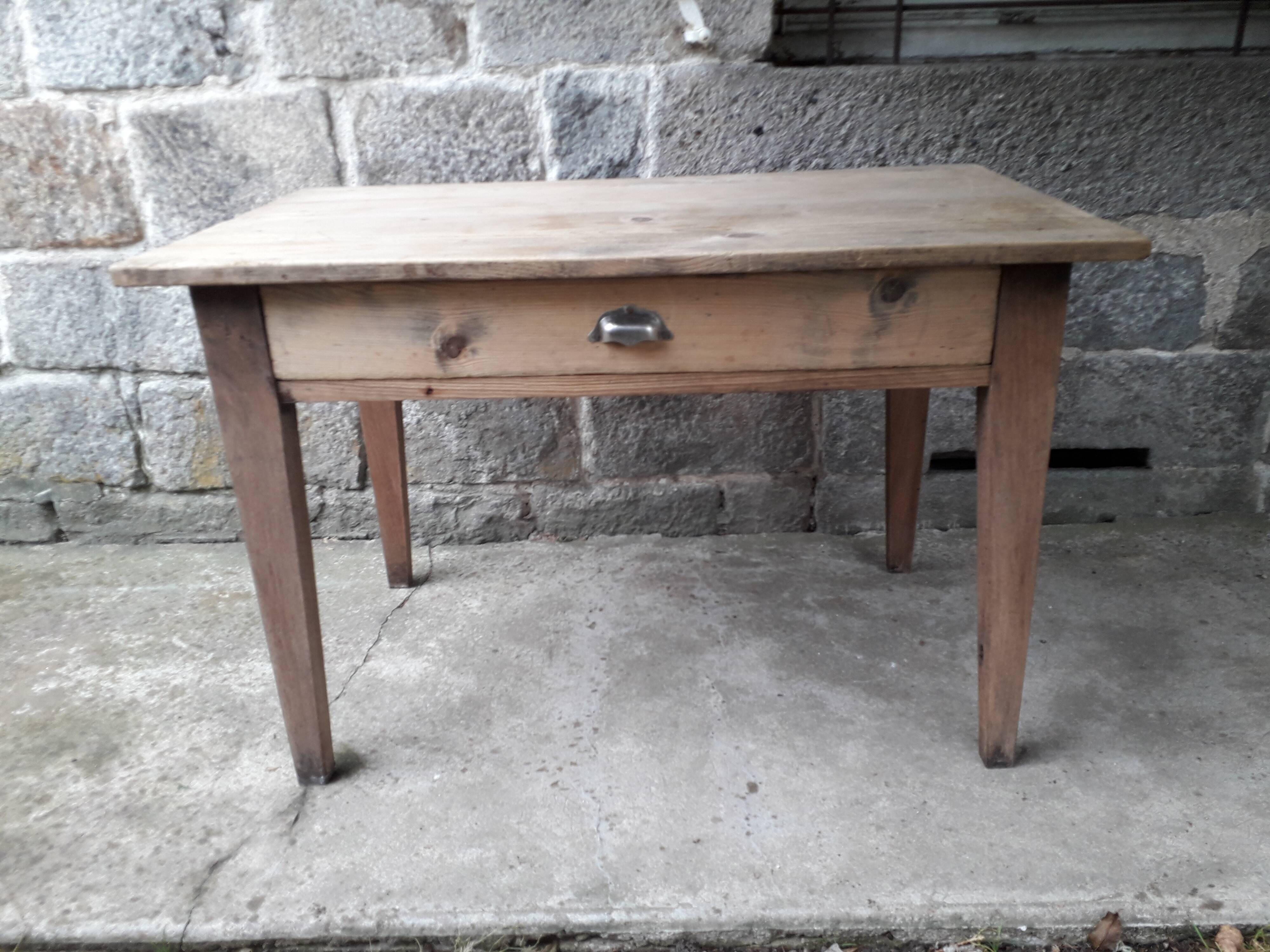 Rustic farmhouse table 115 cm
