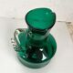Pichet en verre soufflé vert vintage