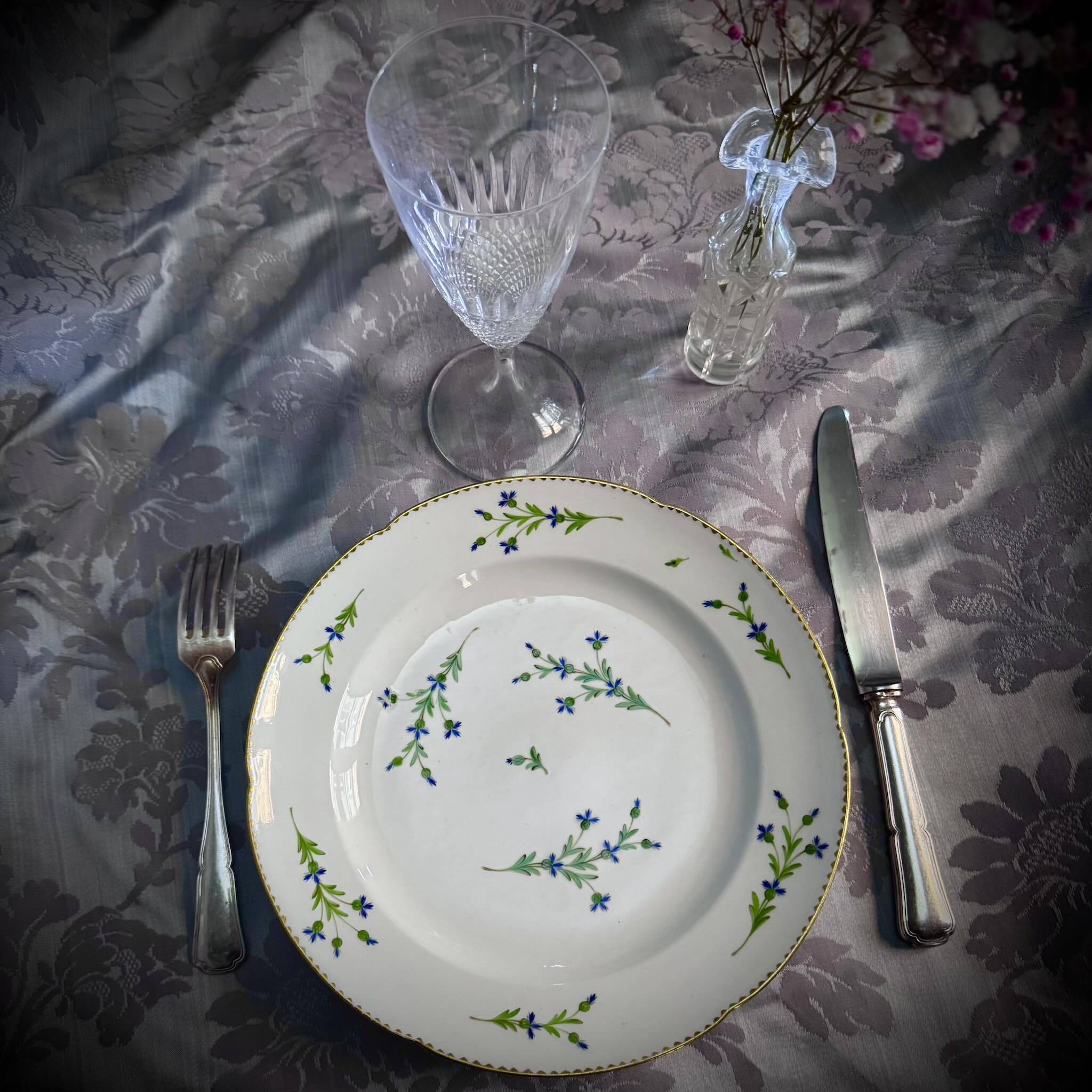 Porcelain Plate of the Count of Artois | Barbeaux | Late 18th Century