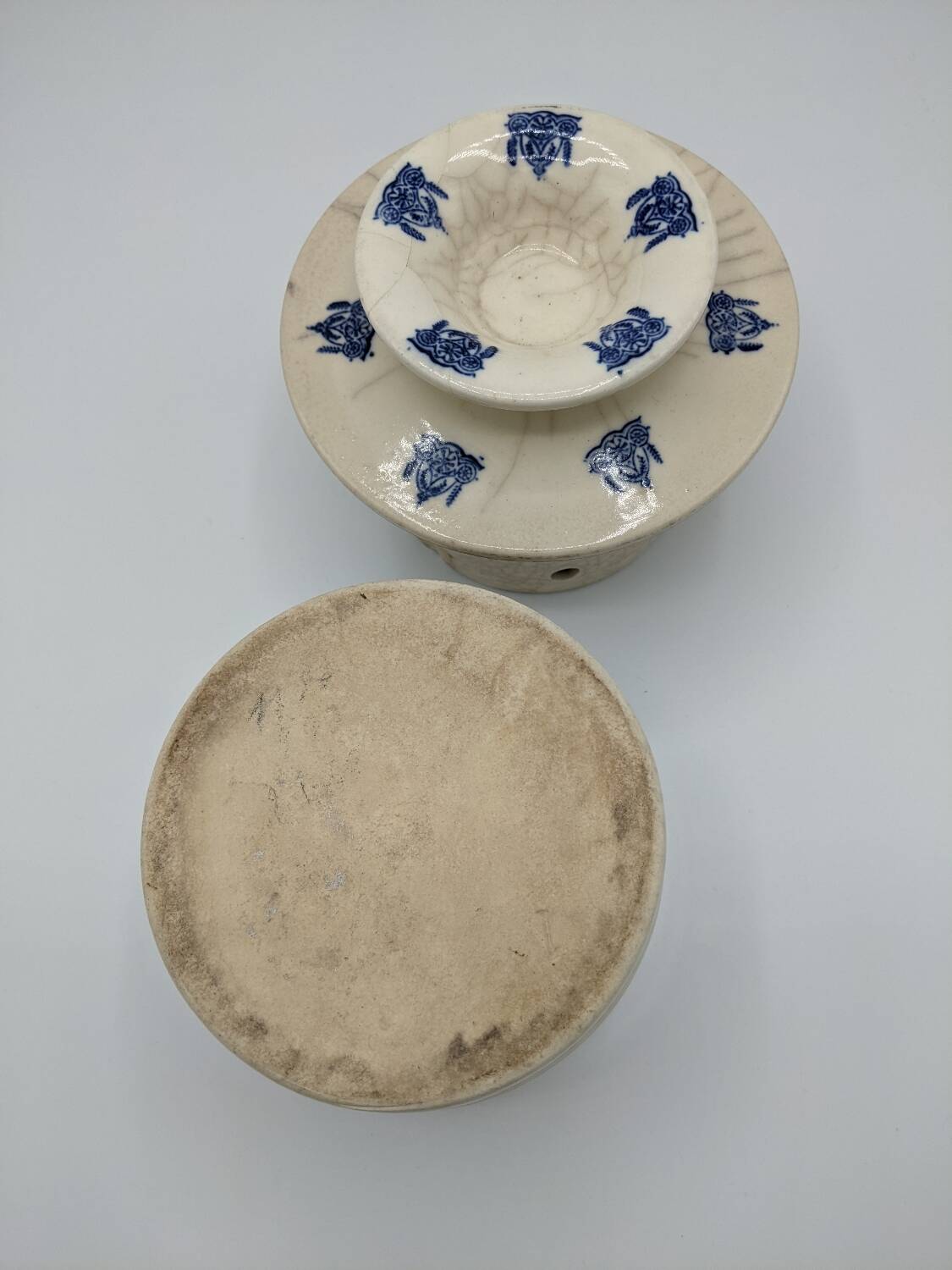 Butter dish