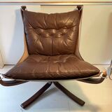 3 vintage Falcon chairs. By Sigurd Ressel for Vatne Møbler Norway. 1970's. Falcon chairs