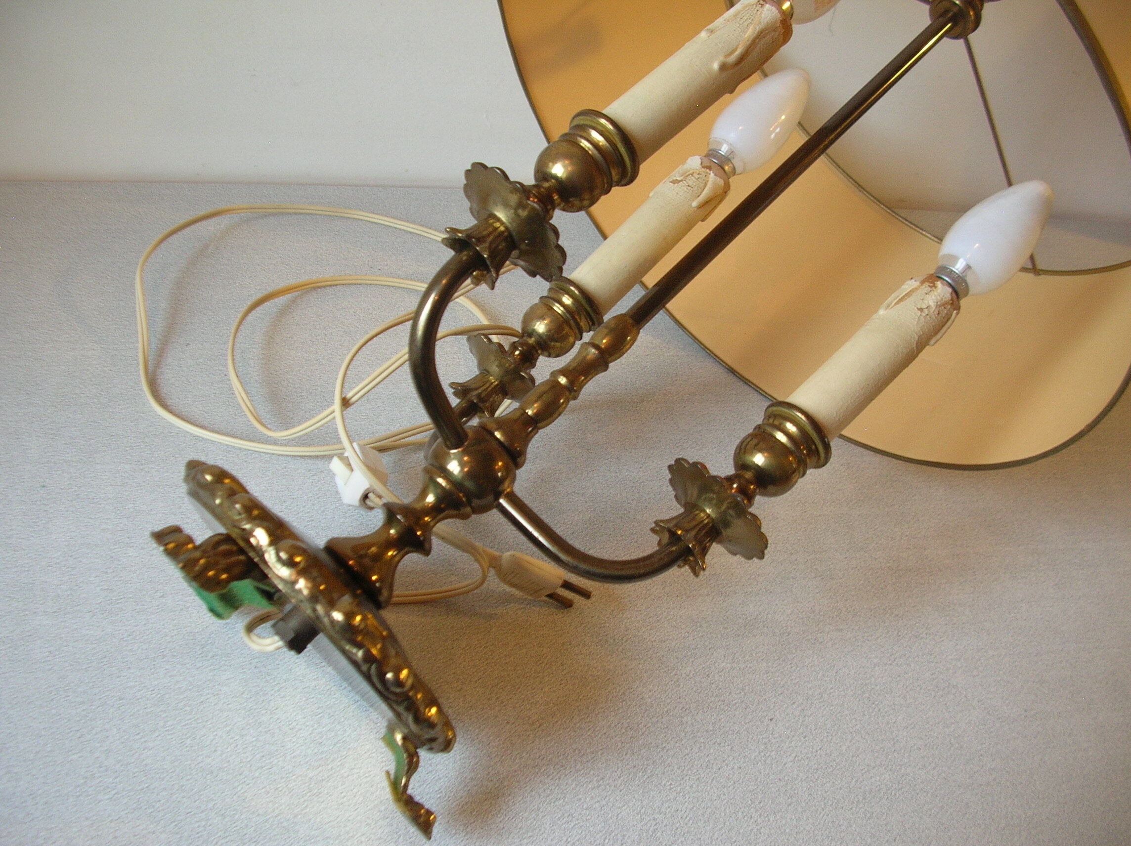 Desk lamp 3 fires style hot water bottle brass and bronze lion's paw deco office living room