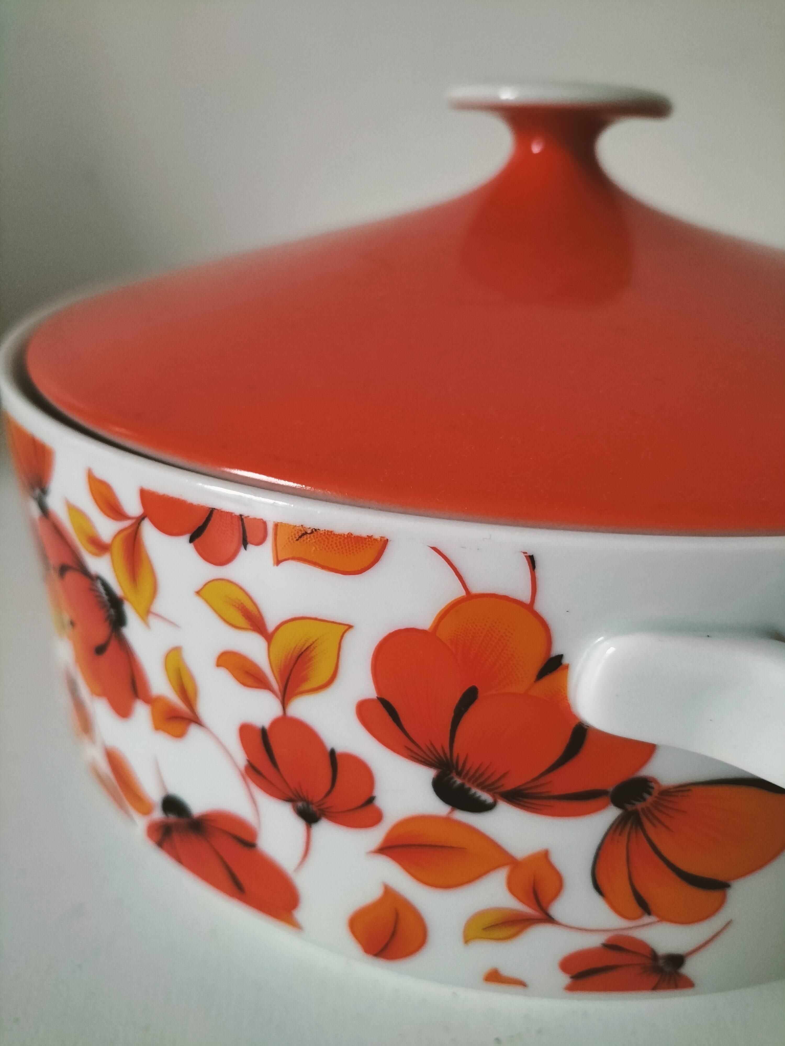 Vintage Wunsiedel Bavaria soup tureen – 70s orange pop flowers