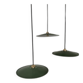Suspensions in enamelled sheets