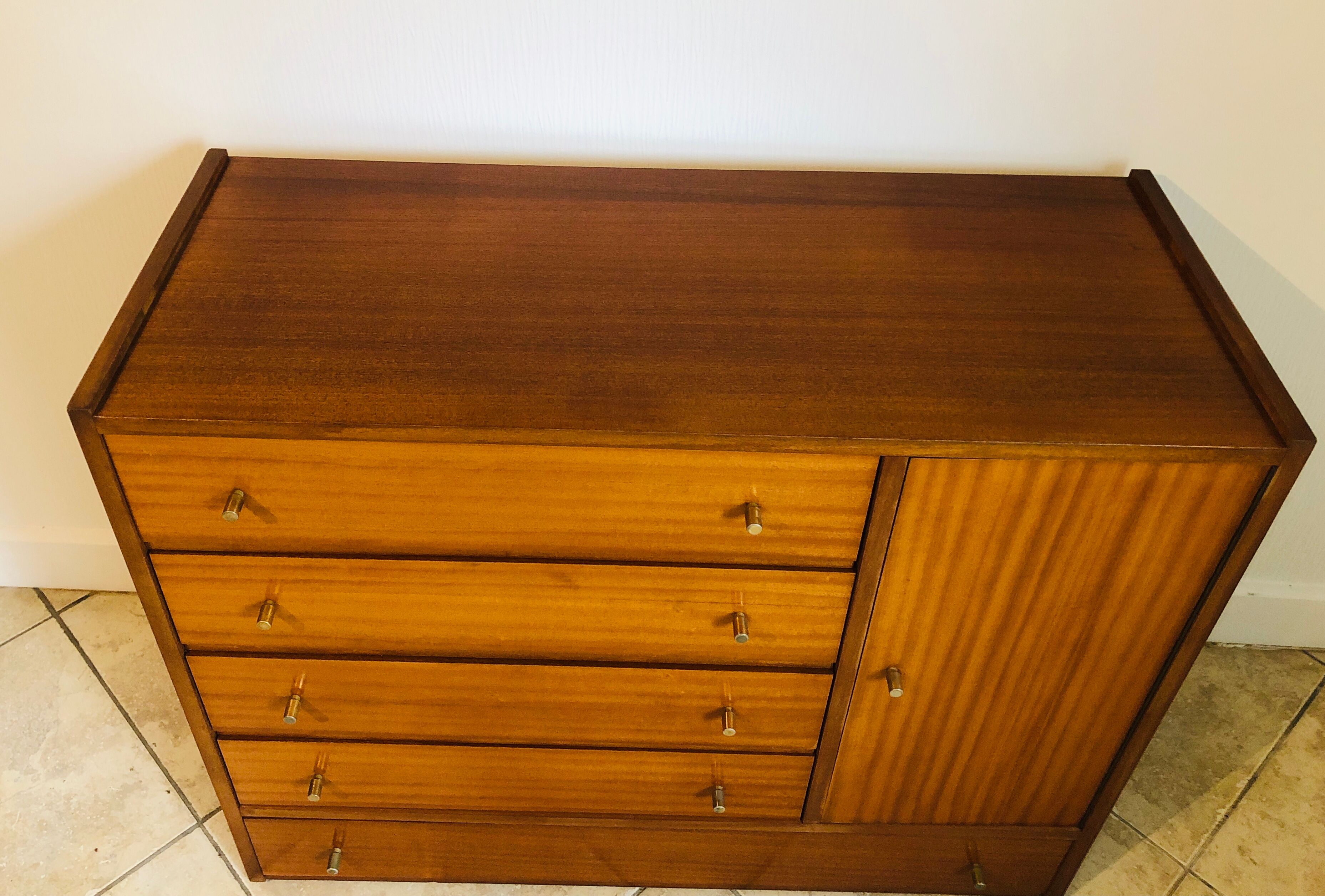 Vintage dresser, five drawers, one door, 60/70