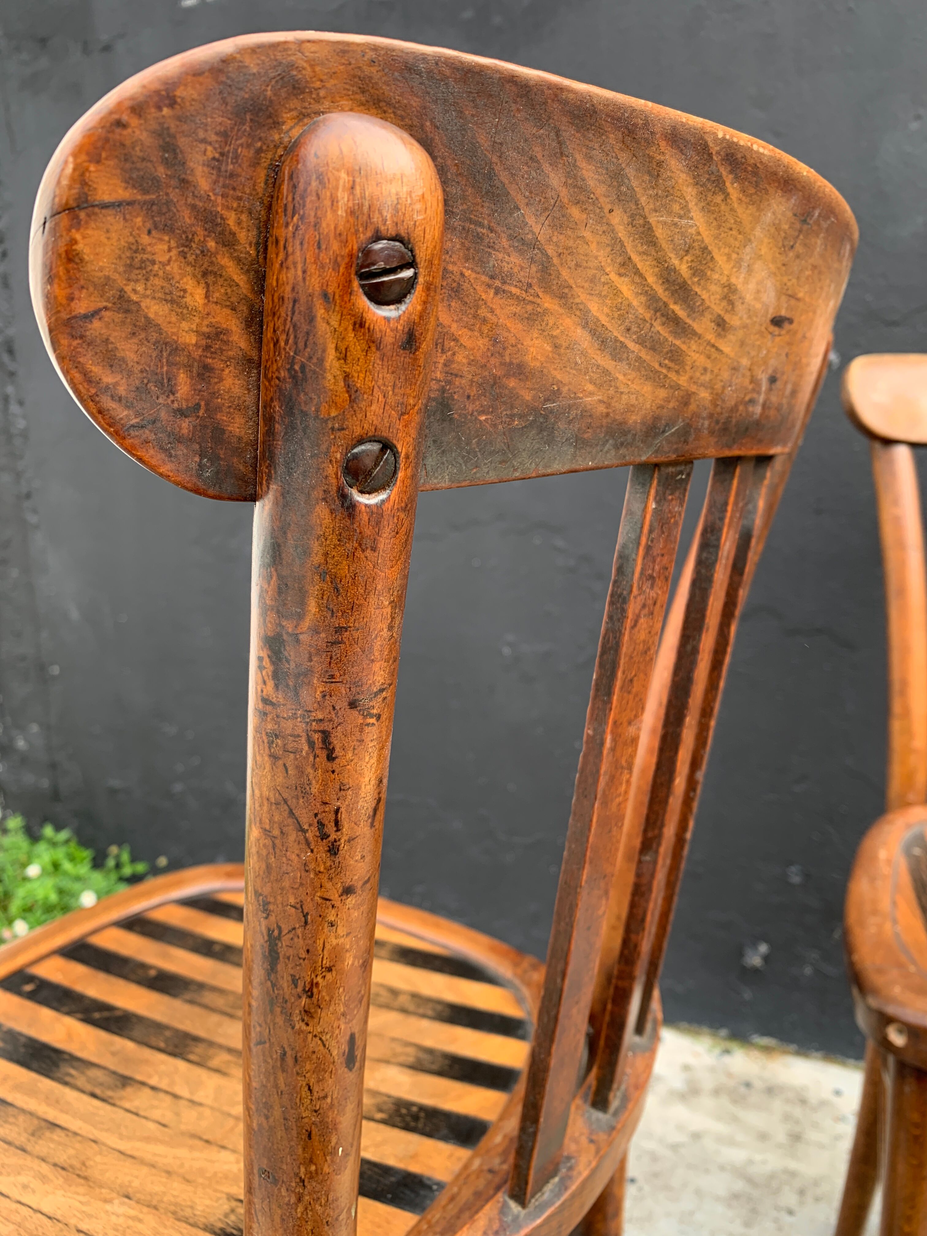 Set of 4 curved wooden bistro chairs