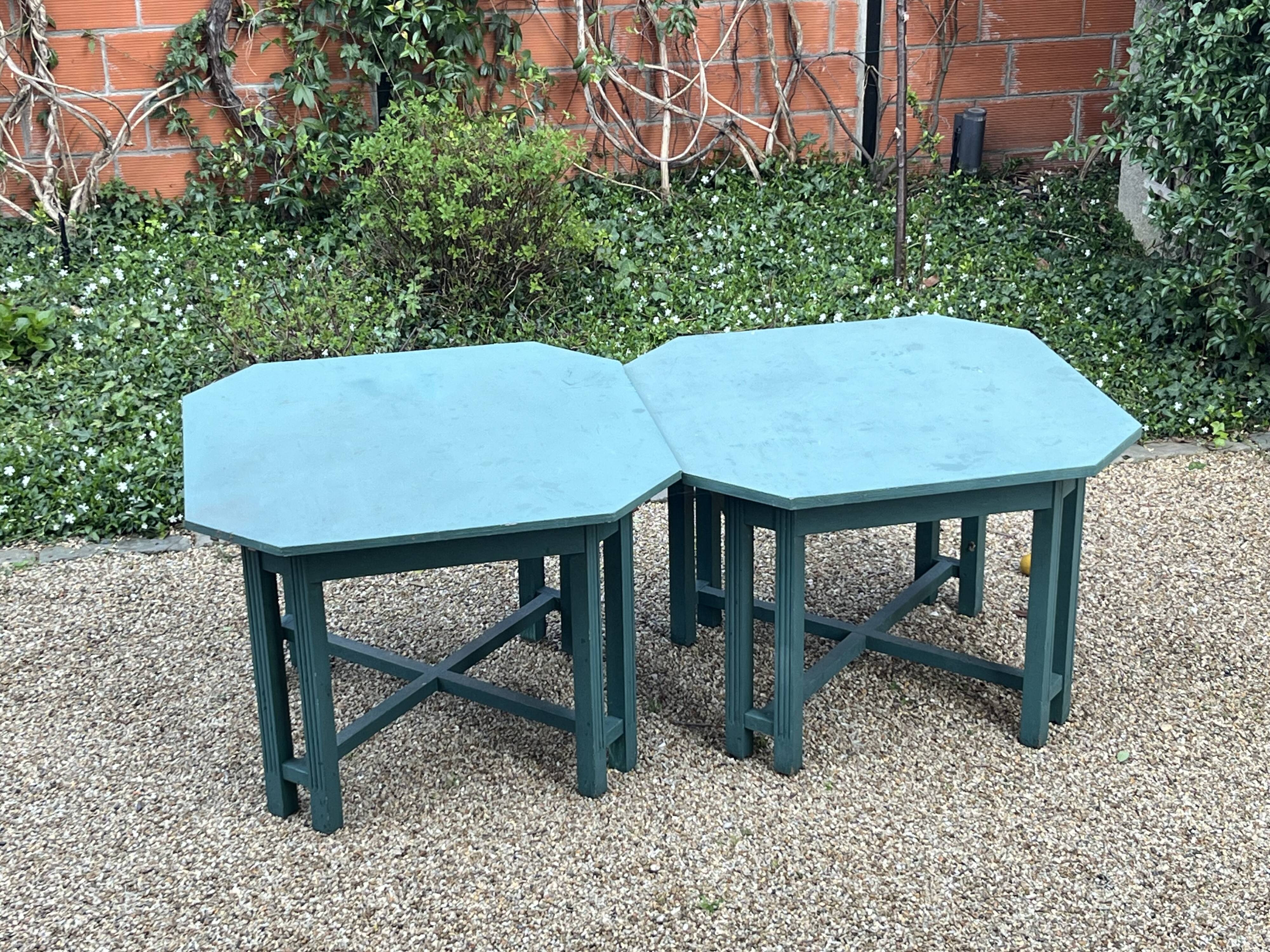 Set of 2 octagonal coffee tables – Charming, vintage, timeless