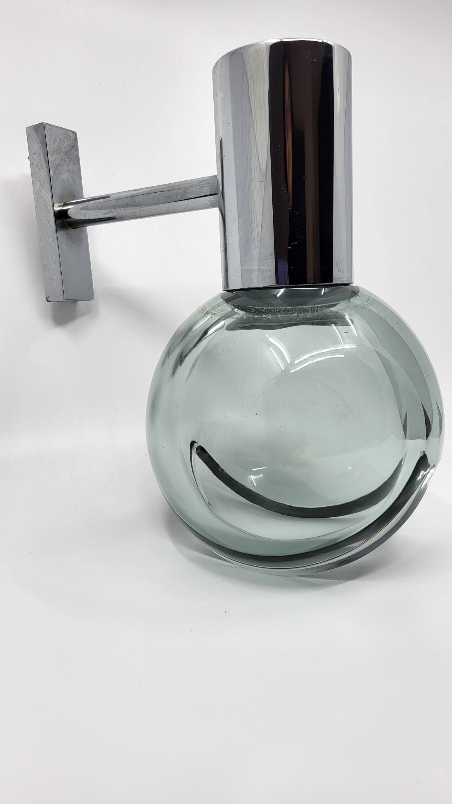 Glass and chrome wall lamp Eye Ball design Space Age Italy 1970
