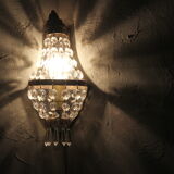 Wall lamps to stamps