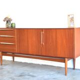 Teak sideboard by McIntosh * 176 cm