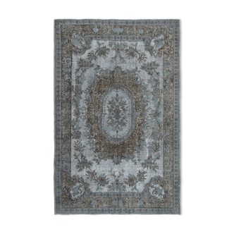 Hand-knotted bohemian turkish 1980s 174 cm x 266 cm grey rug